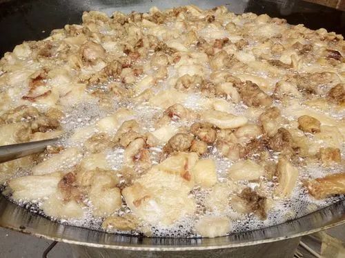 炸豬油廠油煙異味濃、刺激性大，Dejing的凈除臭劑快速除臭